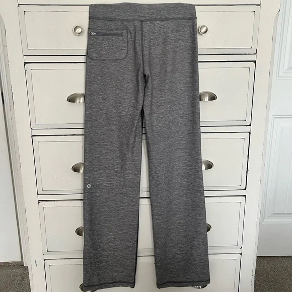 Lululemon - Picture 2 of 3